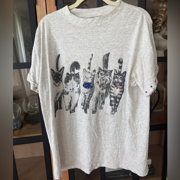 t-shirt loft Other - Vintage 1993 Cats embellished tee tshirt loft short sleeve graphic single stitch